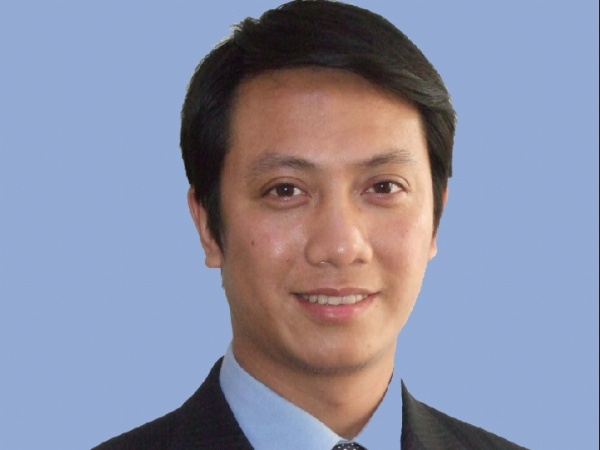 彭杰