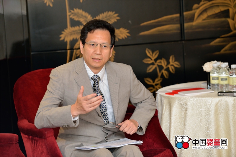 婴舒宝董事长_婴舒宝纸尿裤(3)